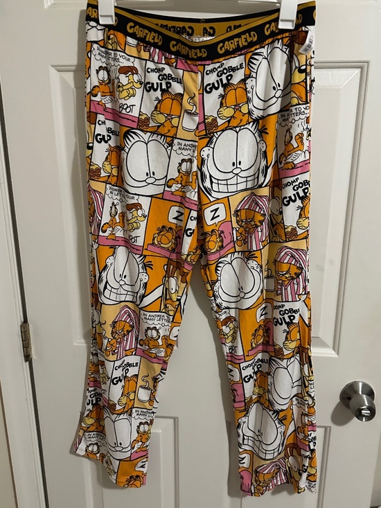 Women's Garfield Pajama Pants - Picture 4 of 4